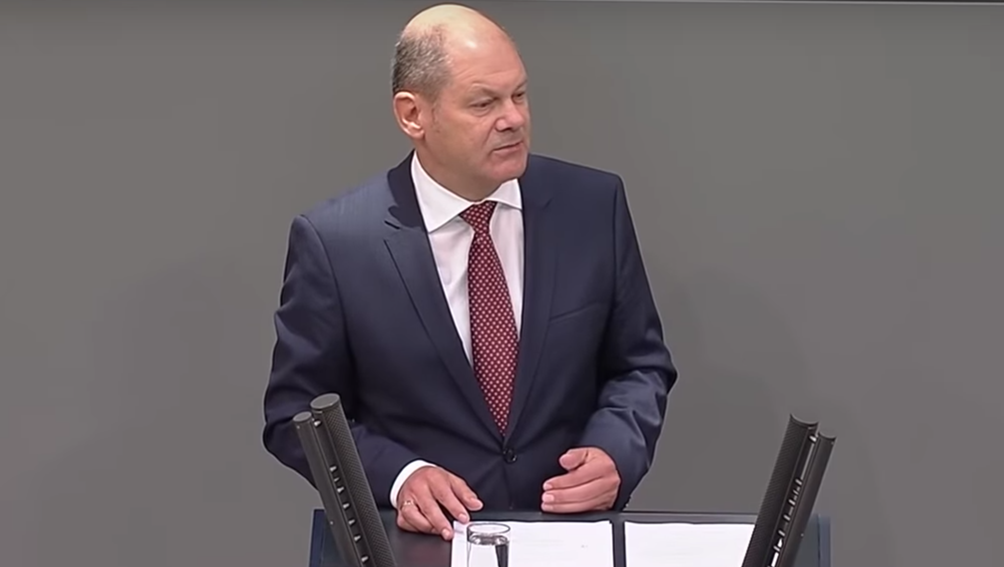 Finanzminister Scholz poltert, Bitcoin diene primär als Währung für illegale Geschäfte